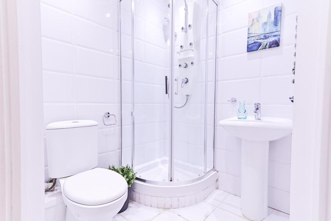 Gorgeous 4 Bedroom 5 Bathrooms House In Marble Arch, Central London Near Oxford Street المظهر الخارجي الصورة
